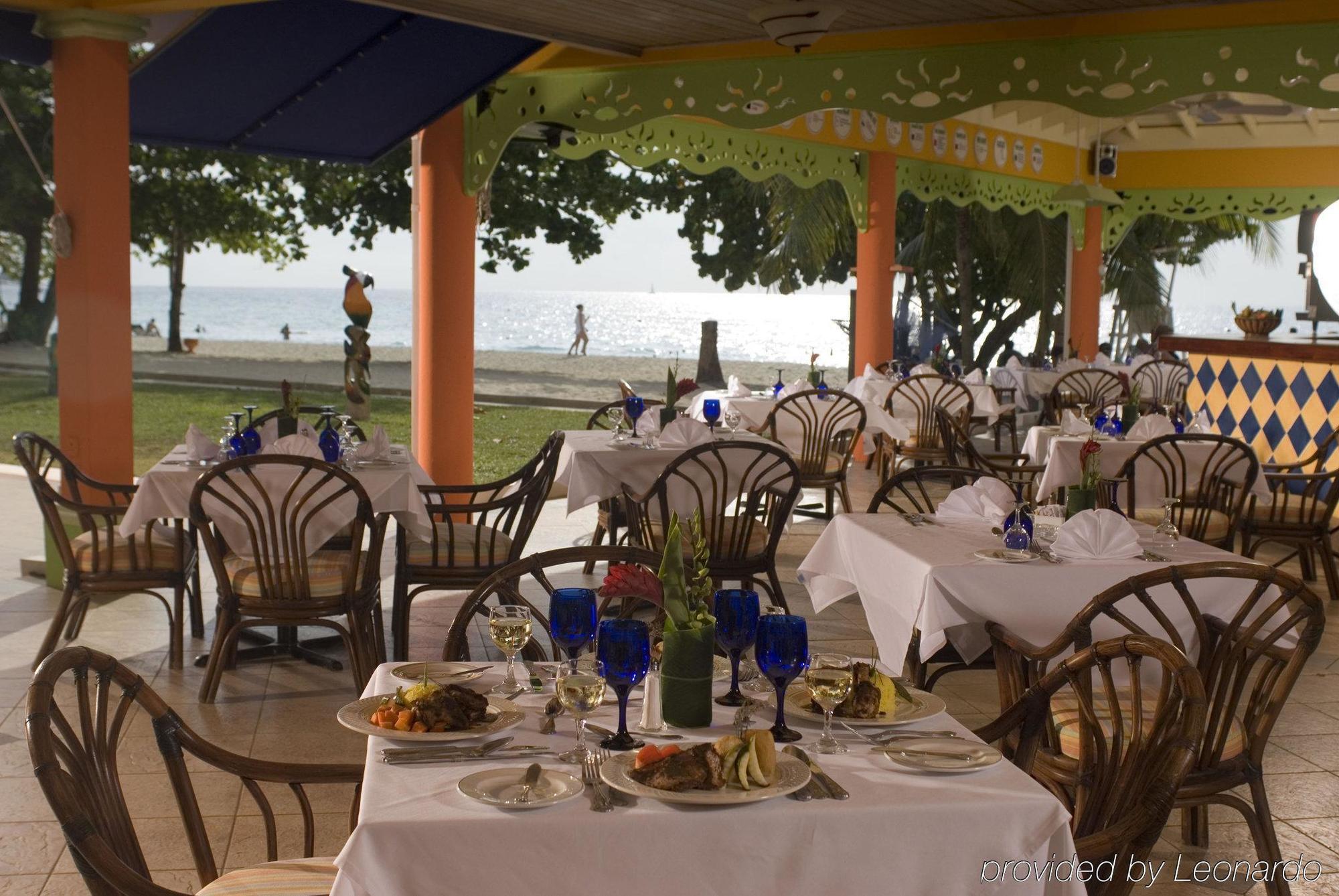 Grand Pineapple Beach Negril 호텔 외부 사진