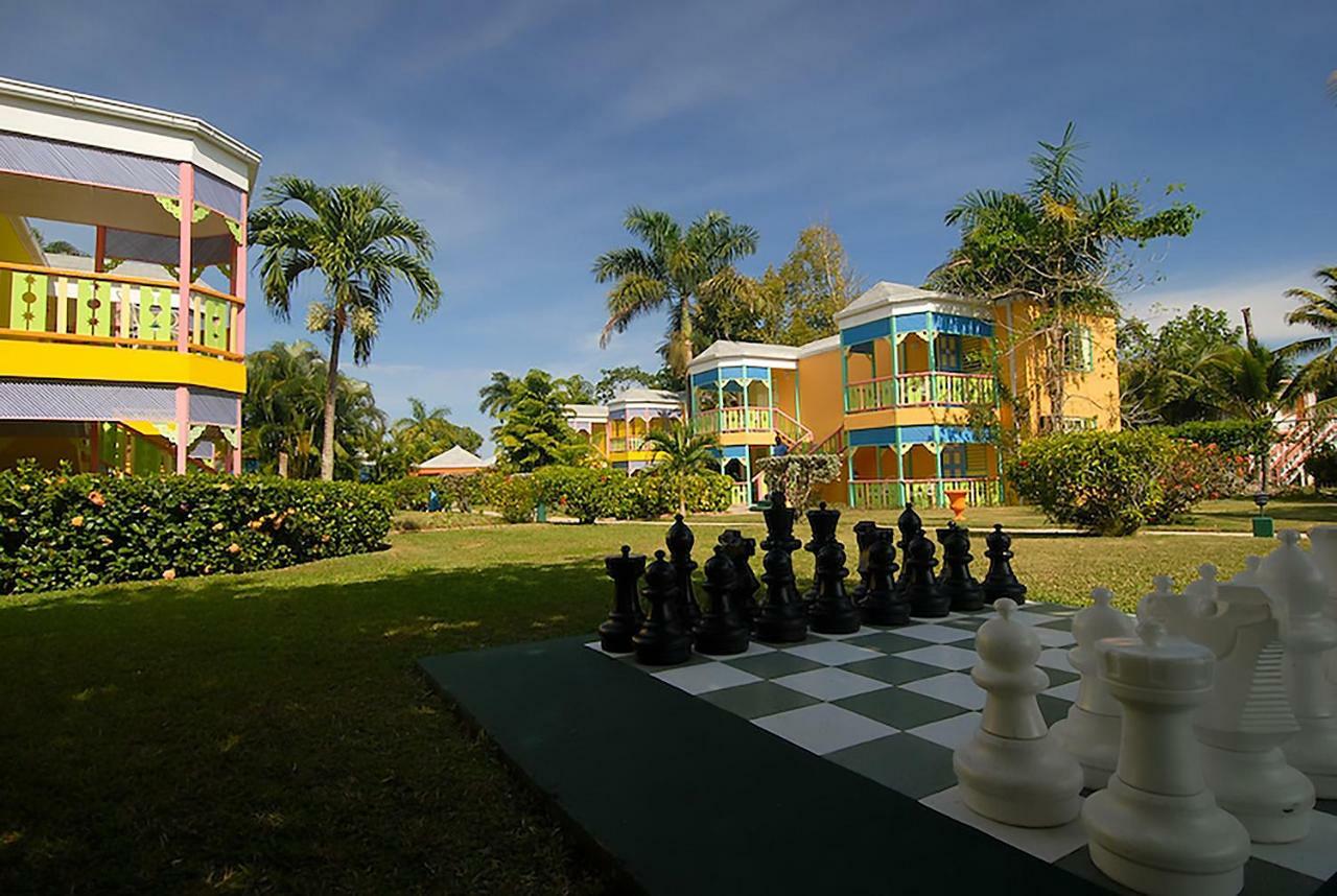 Grand Pineapple Beach Negril 호텔 외부 사진